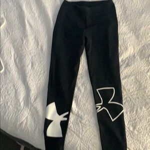 Under Armor XS black leggings